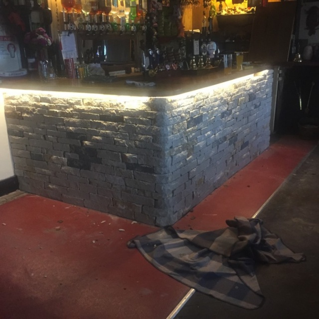 Semi Dressed Stone Clad Bar – The Royal Oak, Swanage