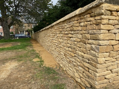 Cotswold Dry Stone Wall, Kingham, Oxfordshire