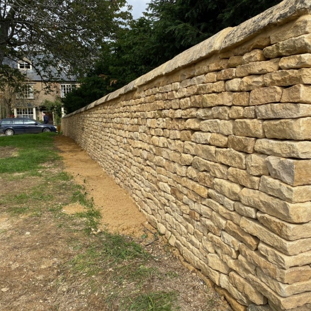 Cotswold Dry Stone Wall, Kingham, Oxfordshire
