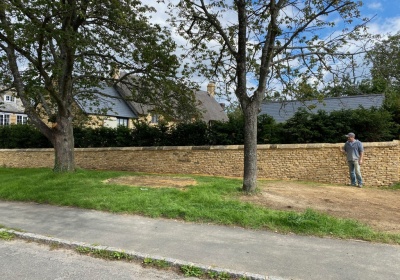 Cotswold Dry Stone Wall, Kingham, Oxfordshire