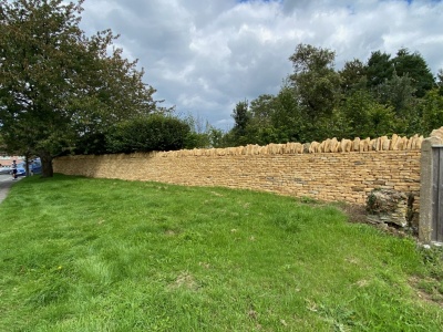 Cotswold Dry Stone Wall, Kingham, Oxfordshire