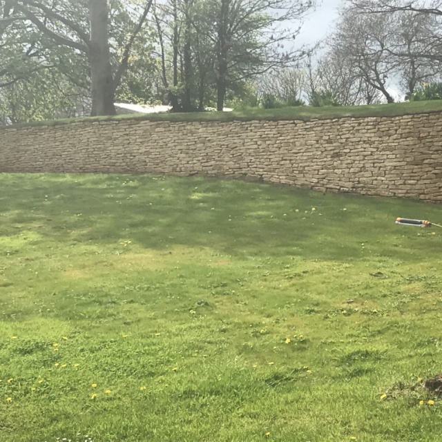 Dry Stone Wall – Hollow Meadow, Snitterfield, Stratford-Upon-Avon