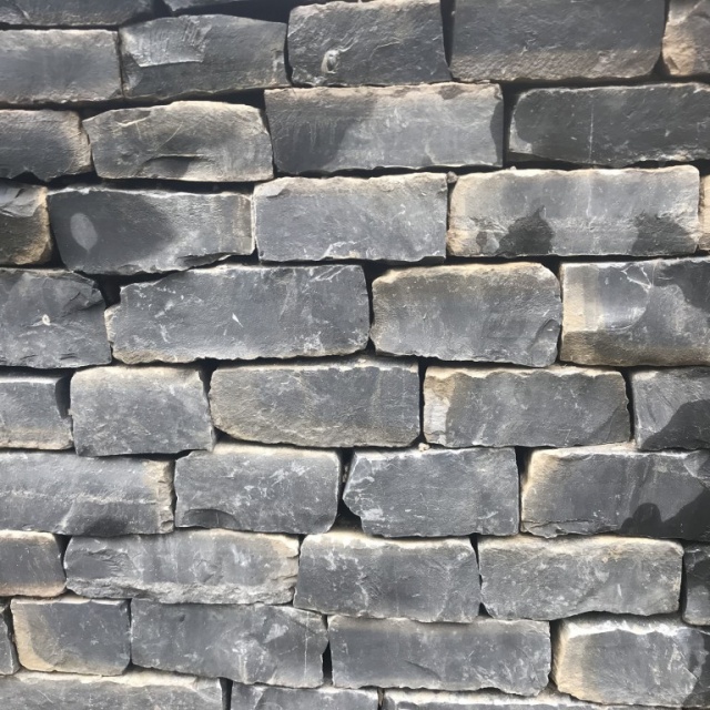 Blue Lias Stone Wall, Evesham